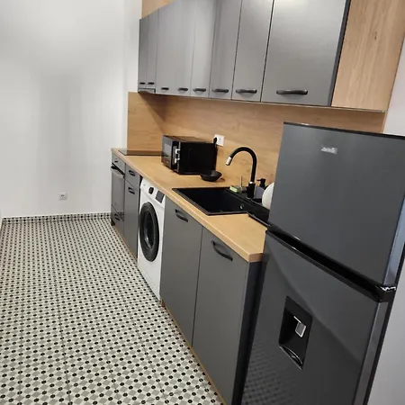 Student City Premium Apart & Privat Parking Sofia